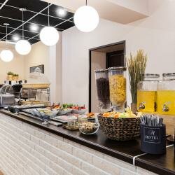 Гостиница М-Отель Санкт-Петербург-111