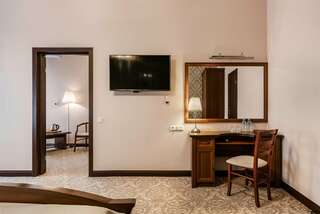 Гостиница М-Отель Санкт-Петербург Люкс SPA-7