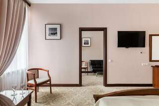 Гостиница М-Отель Санкт-Петербург Люкс SPA-6