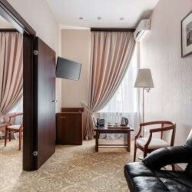 Гостиница М-Отель Санкт-Петербург-102