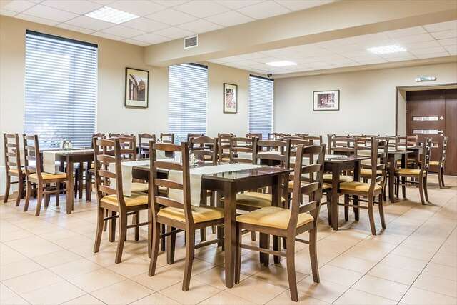 Гостиница М-Отель Санкт-Петербург-10